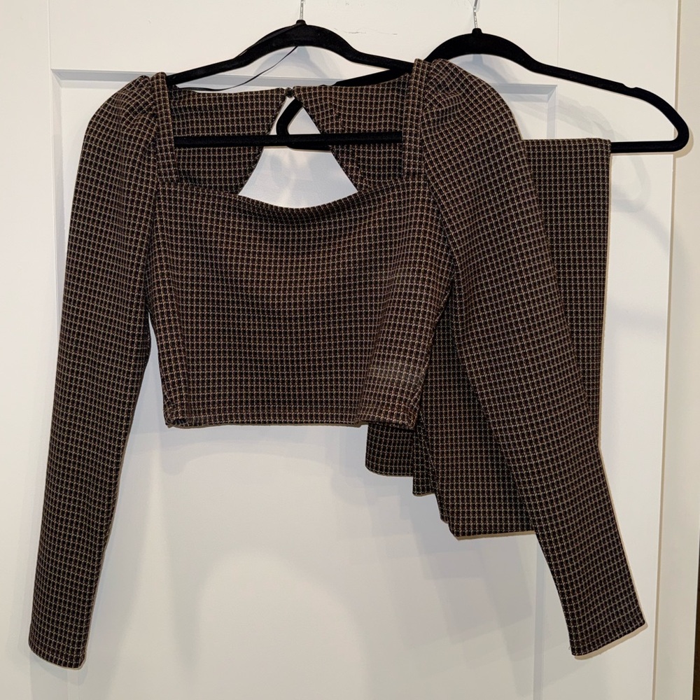 2-Piece Set! House of Harlow 1960 Black and Brown Checkered Crop Top & Skirt Set